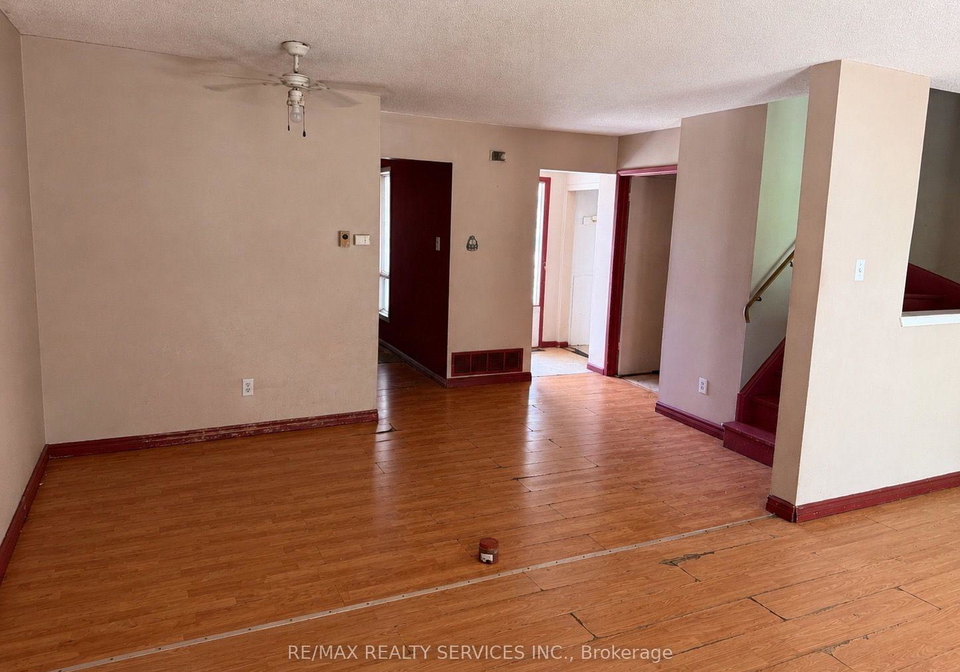 20-lansing-square-brampton-ontario-w13581848