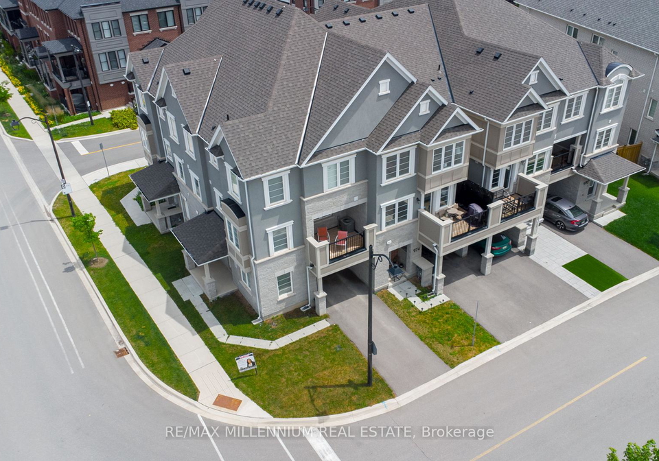 974-hickory-crescent-milton-ontario-w13581892