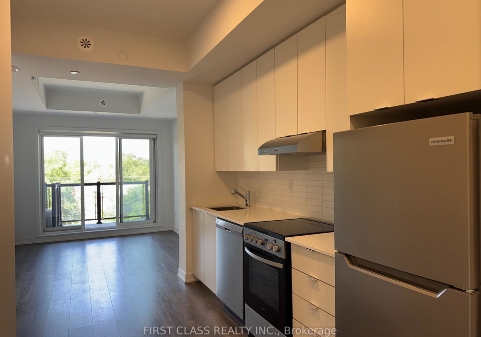 165-canon-jackson-drive-toronto-north-york-ontario-w13581964