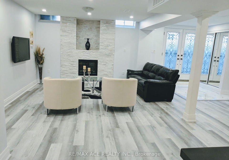 29-frampton-road-brampton-ontario-w13582050