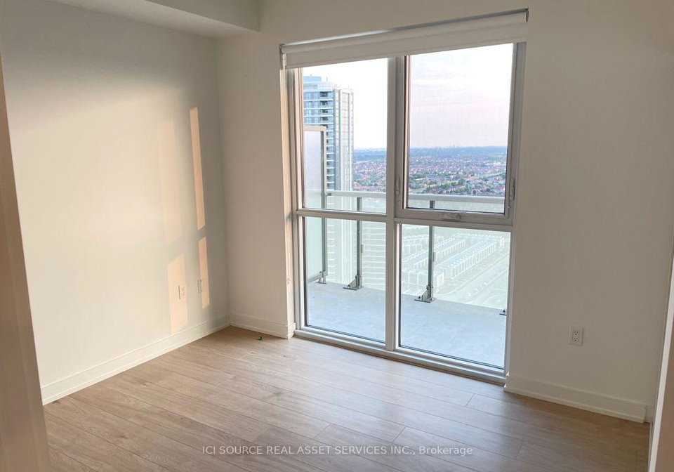 8-nahani-way-mississauga-ontario-w13582074