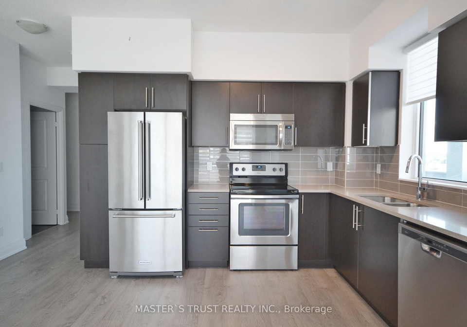 65-speers-road-oakville-ontario-w13582138