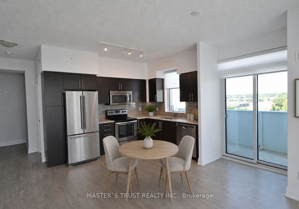 65-speers-road-oakville-ontario-w13582138