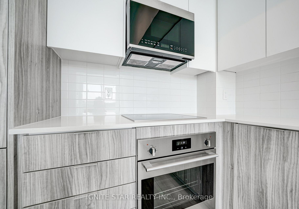 2489-taunton-road-oakville-ontario-w13582262
