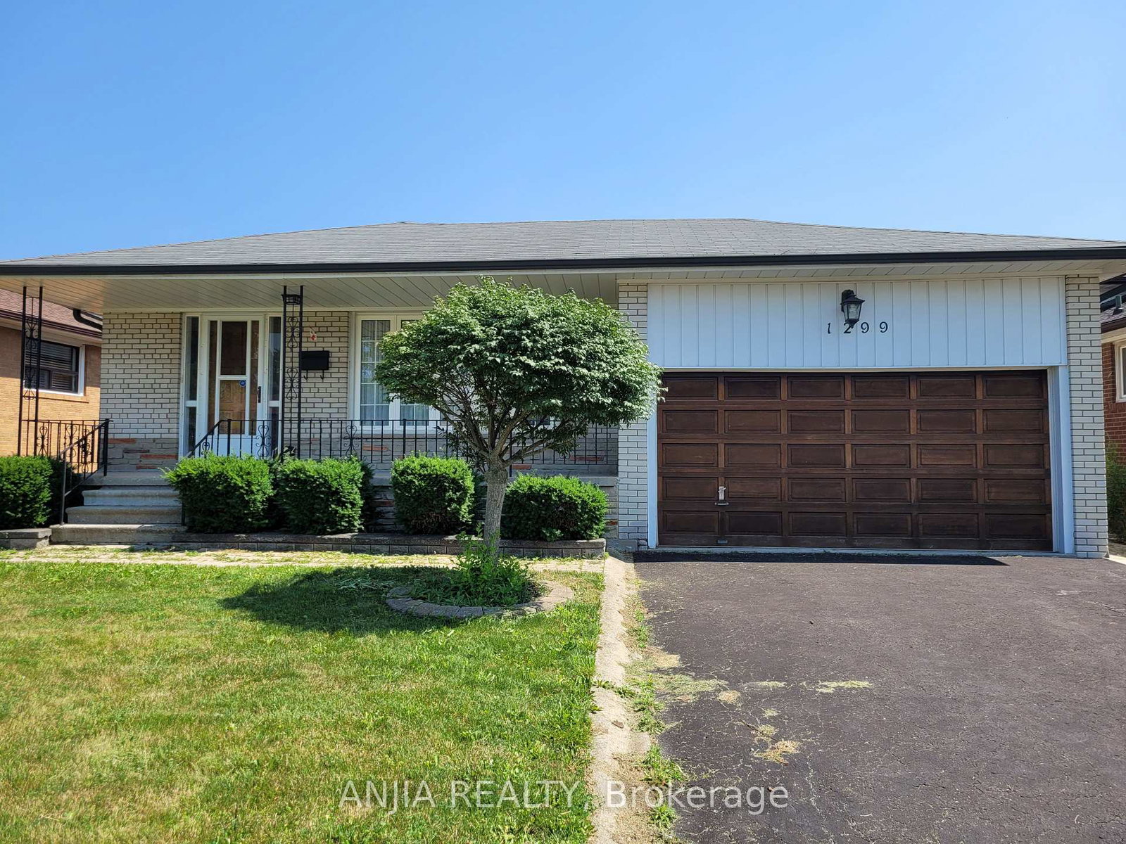 1299-shamir-crescent-mississauga-ontario-w13582432