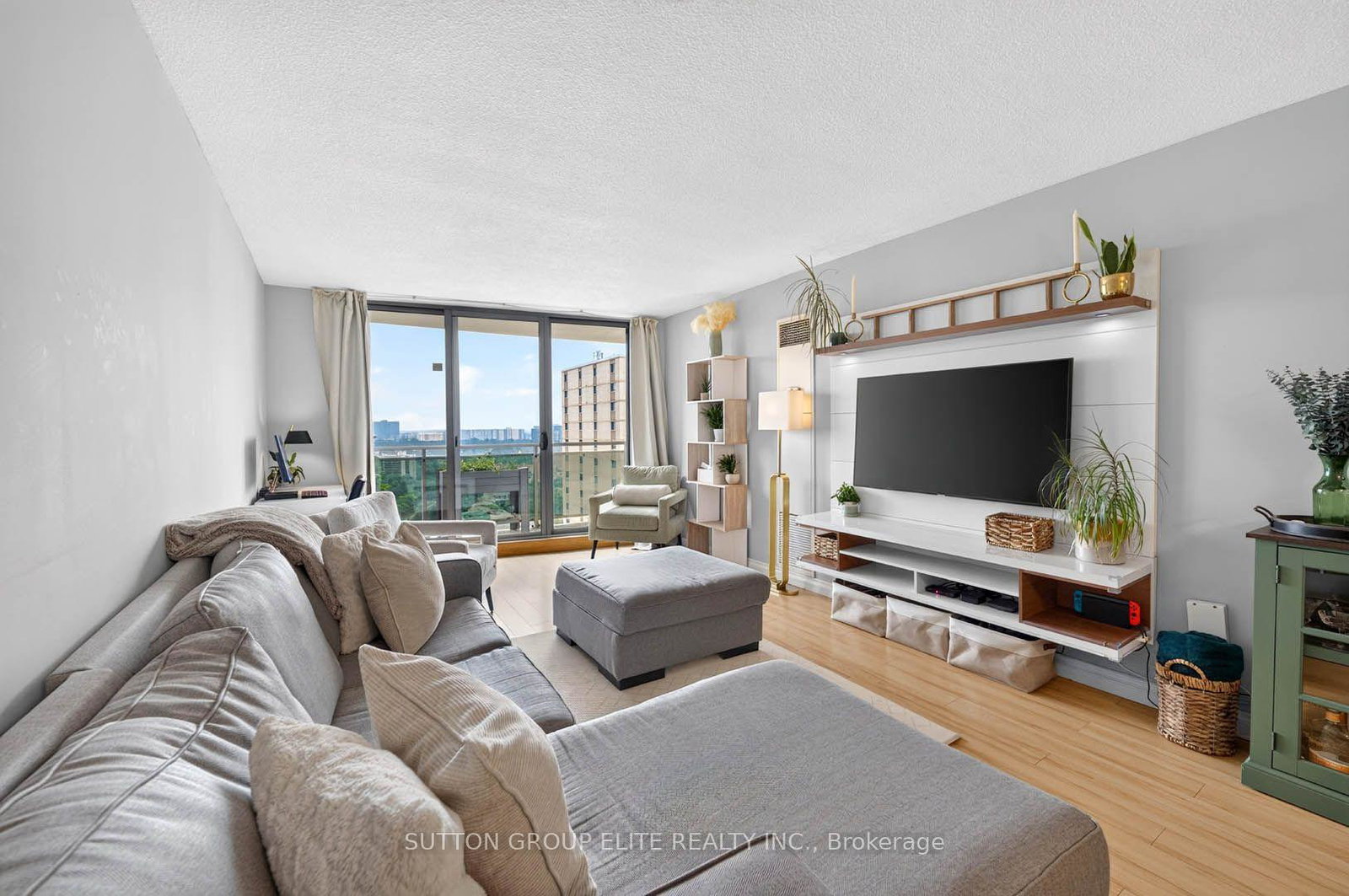 820-burnhamthorpe-road-toronto-etobicoke-ontario-w13582480