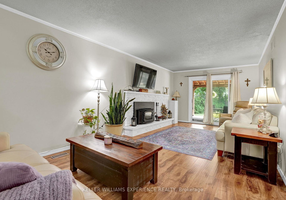 9-palace-street-caledon-ontario-w13582522