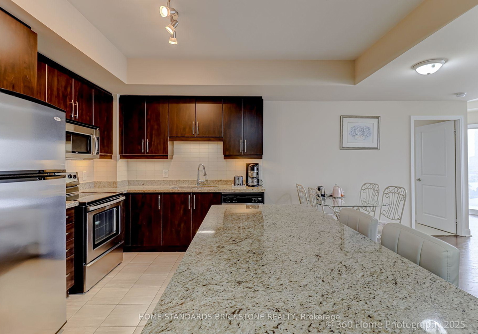 50-absolute-avenue-mississauga-ontario-w13582942