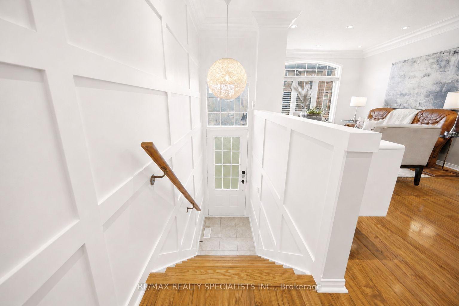 3378-redpath-circle-mississauga-ontario-w13582960