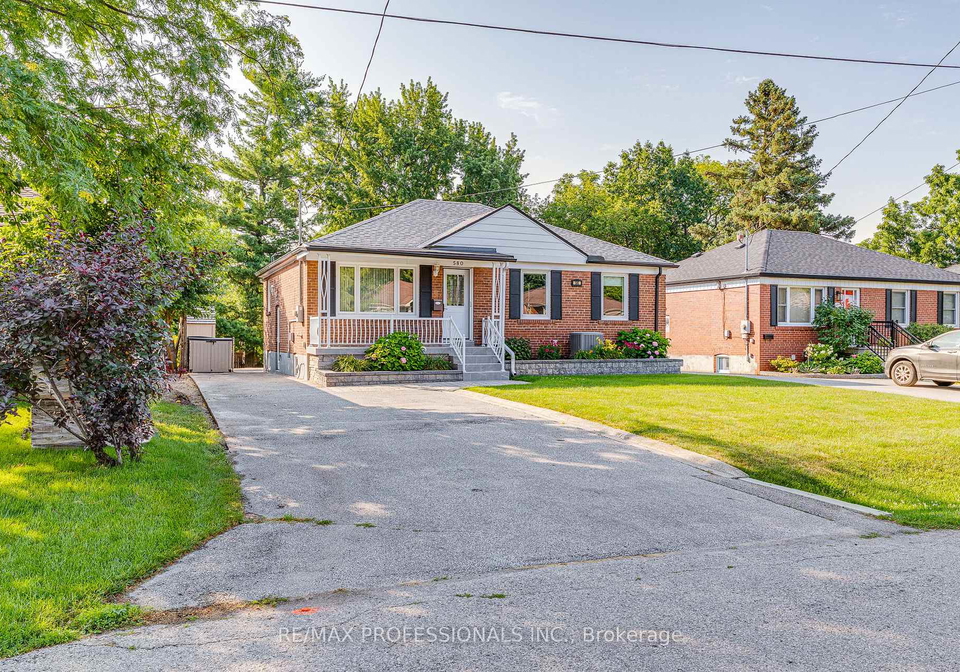 580-exbury-crescent-mississauga-ontario-w13583656