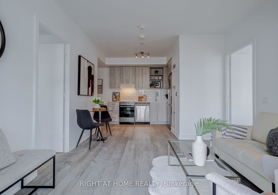 50-george-butchart-drive-toronto-york-ontario-w13583696