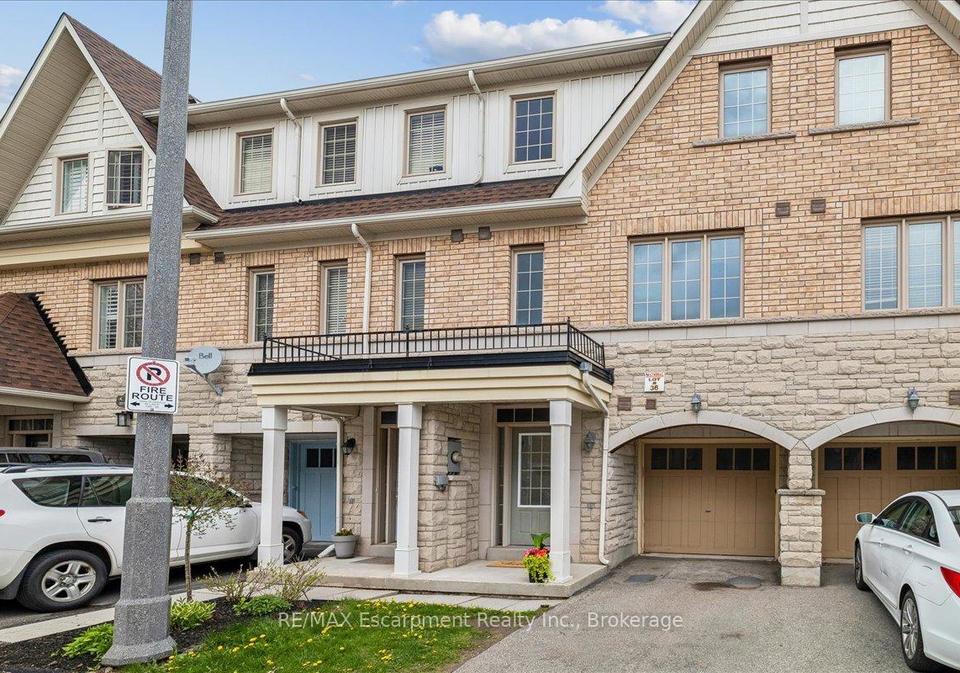 2171-fiddlers-way-oakville-ontario-w13583800