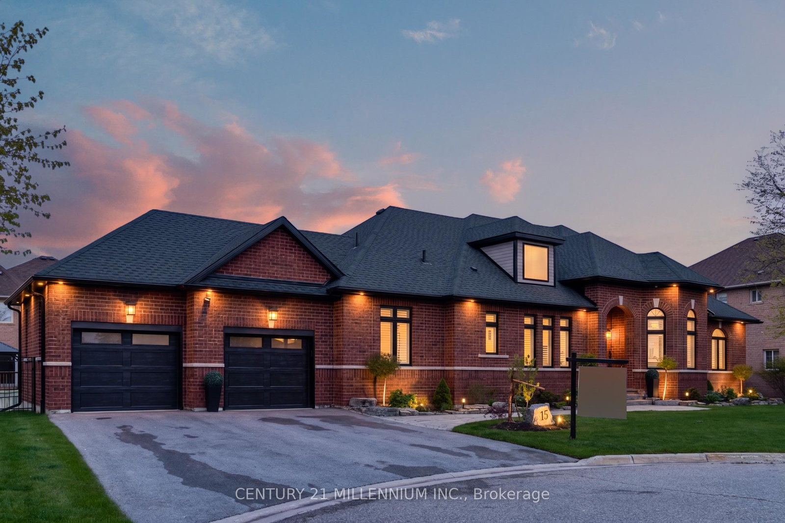 15-bimmer-place-brampton-ontario-w13583982