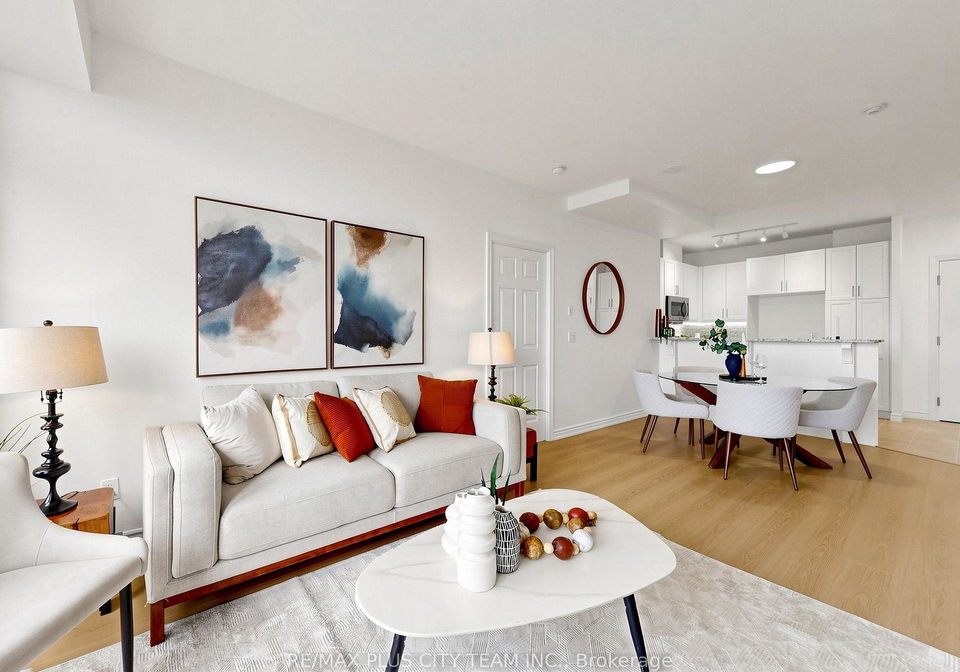 1135-royal-york-road-toronto-etobicoke-ontario-w13584018