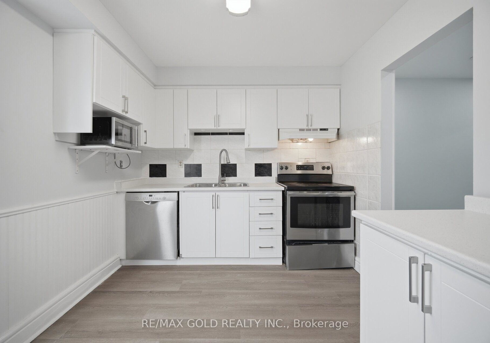 16-crawford-drive-brampton-ontario-w13584044