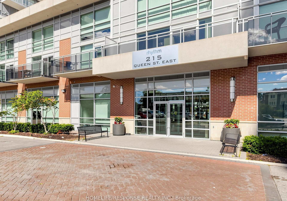215-queen-street-e-brampton-ontario-w13584064