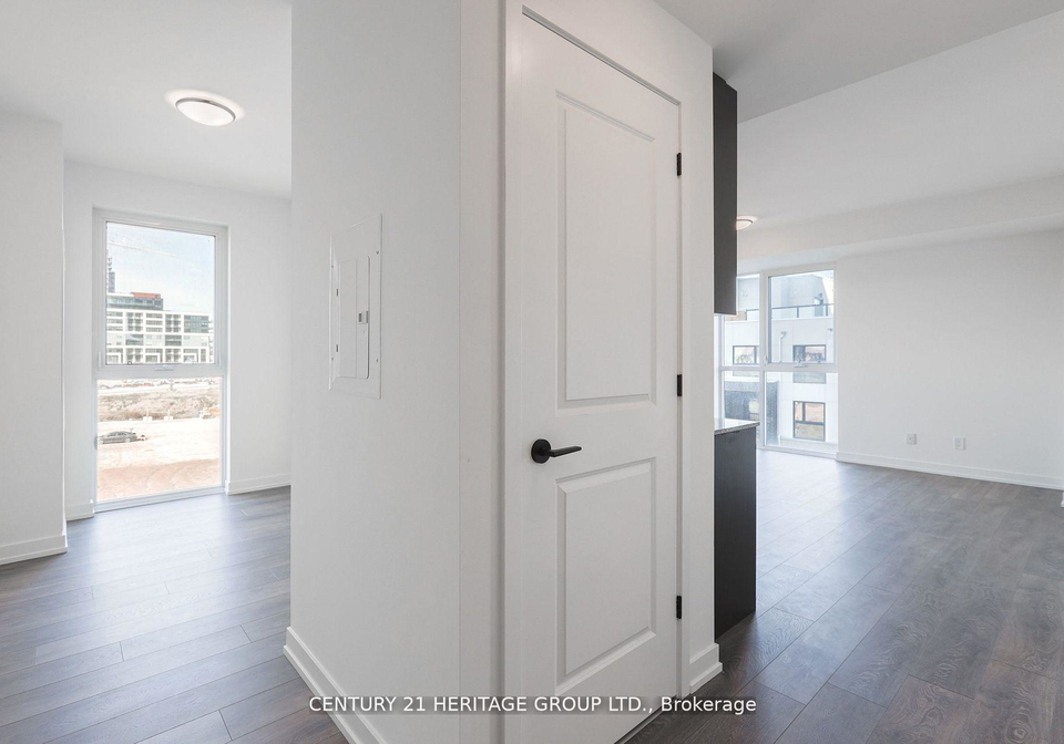 345-wheat-boom-drive-oakville-ontario-w13584080
