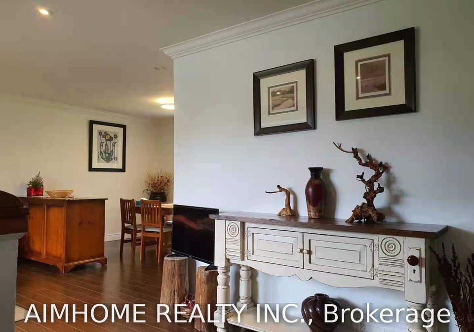 9-maldaver-avenue-mississauga-ontario-w13584362