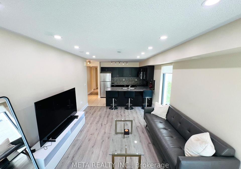 138-widdicombe-hill-boulevard-toronto-etobicoke-ontario-w13584376