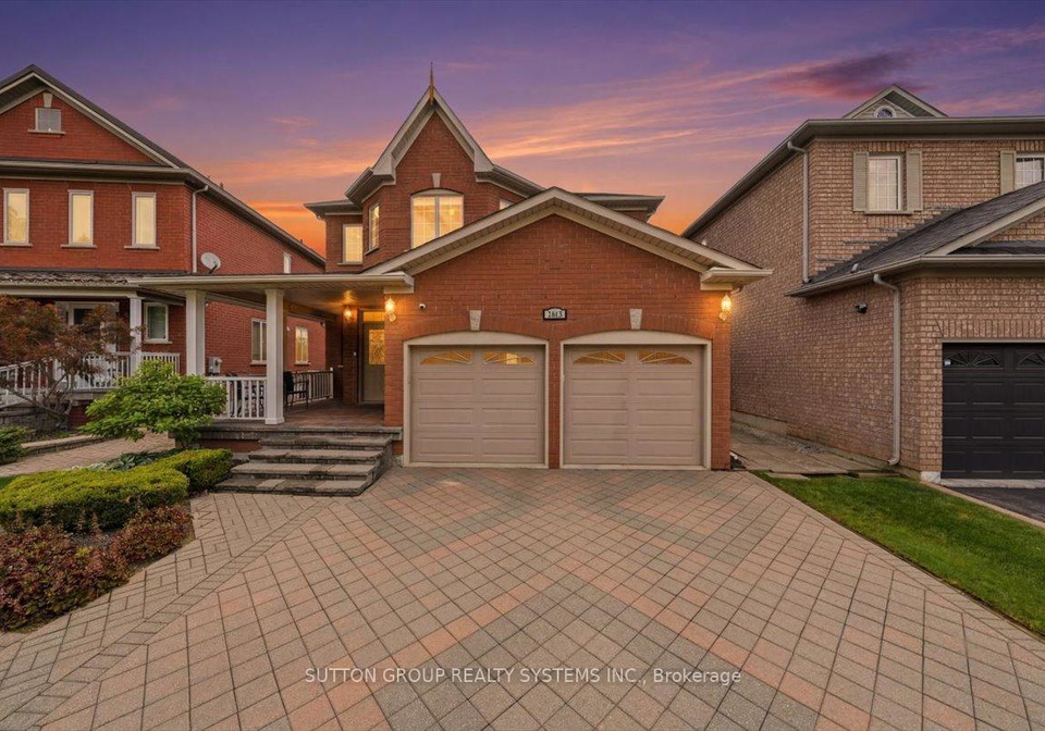 1382-avon-drive-mississauga-ontario-w13584412