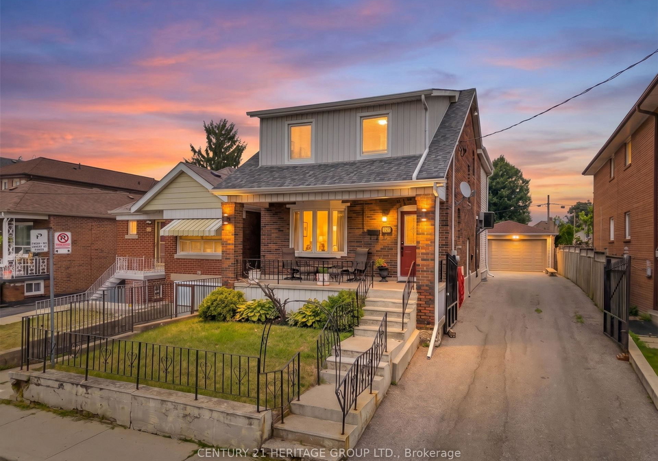 33-sanderstead-avenue-toronto-north-york-ontario-w13584434