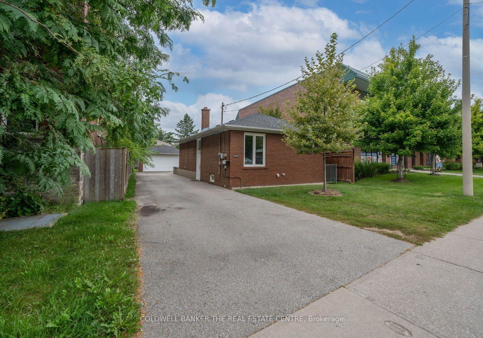 2966-islington-avenue-toronto-york-ontario-w13584444