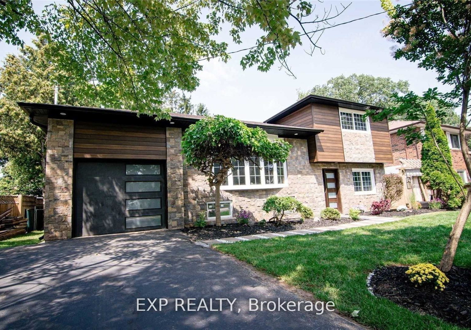 2117-bridge-road-oakville-ontario-w13584514