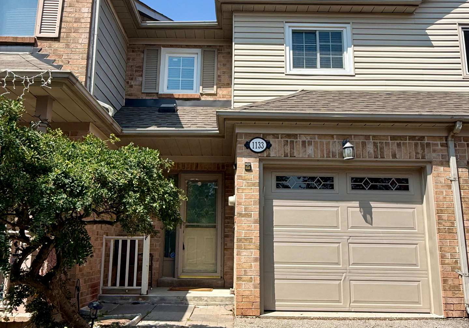 1133-westview-terrace-oakville-ontario-w13584534