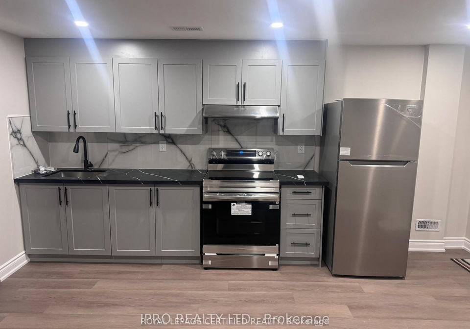 40-beachville-circle-brampton-ontario-w13584562