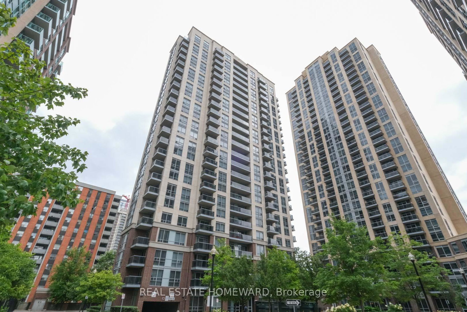 5-michael-power-place-toronto-etobicoke-ontario-w13584640