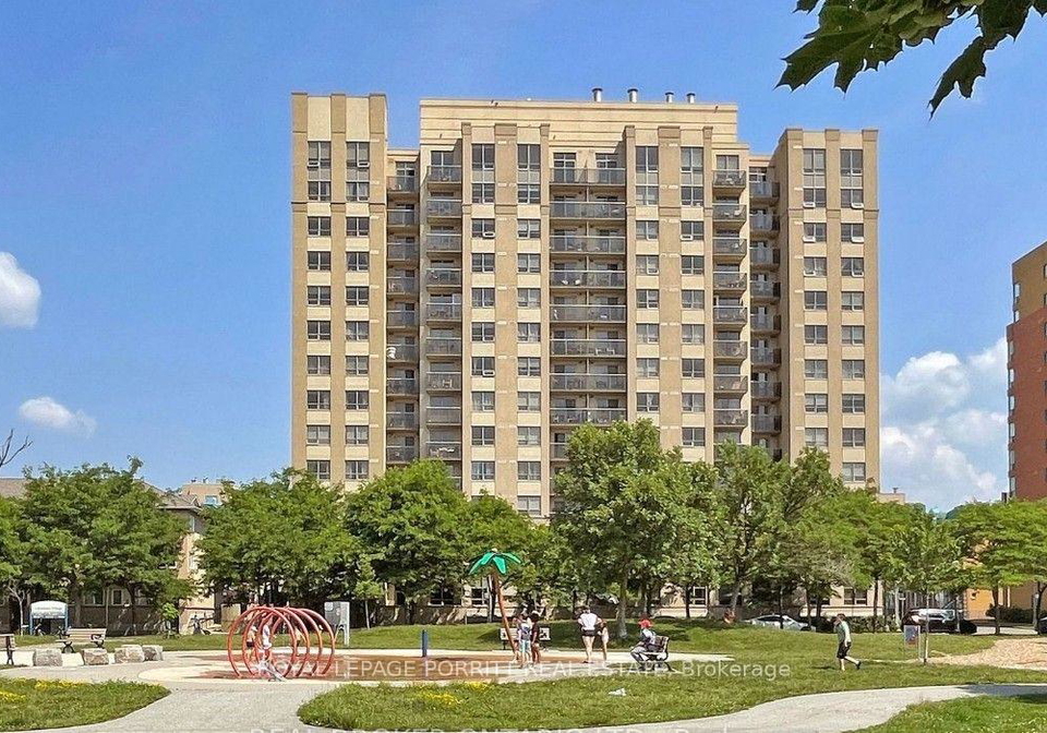 4-elsinore-path-toronto-etobicoke-ontario-w13584670