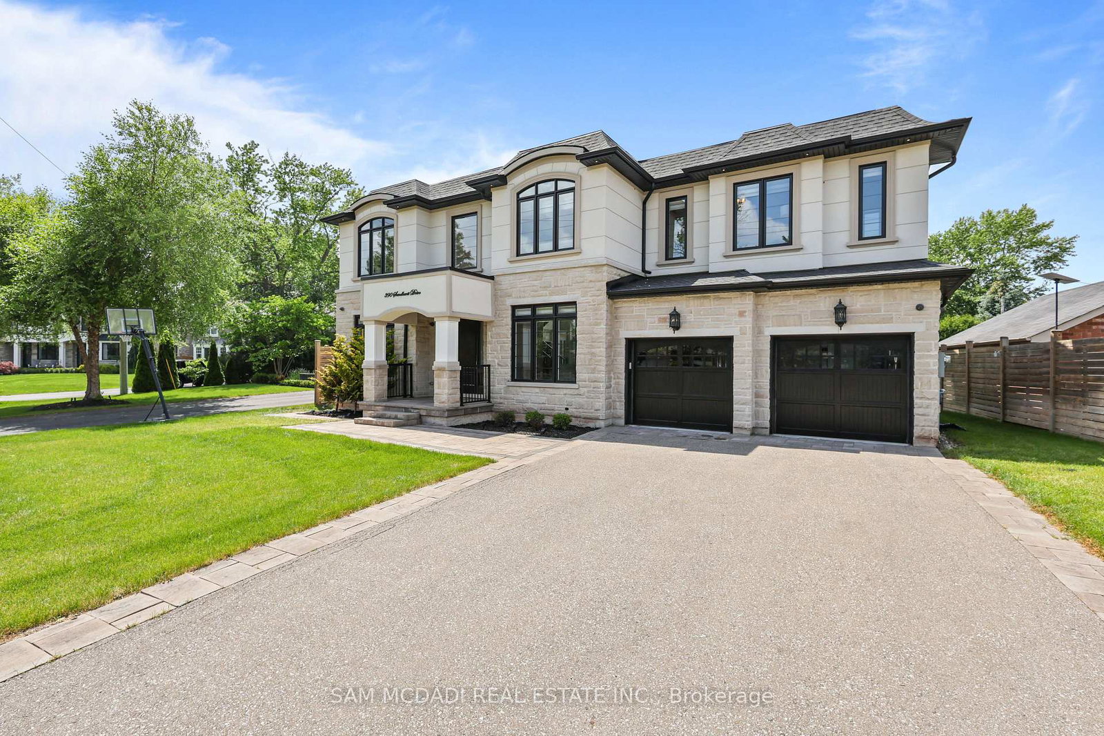 390-sandhurst-drive-oakville-ontario-w13584794