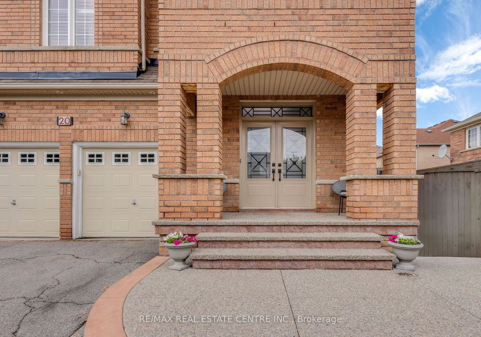 20-sparhill-street-brampton-ontario-w13584800