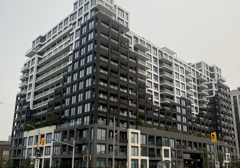 1100-sheppard-avenue-w-toronto-york-ontario-w13584936