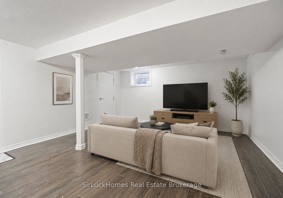 90-mountainview-road-s-halton-hills-ontario-w13584970