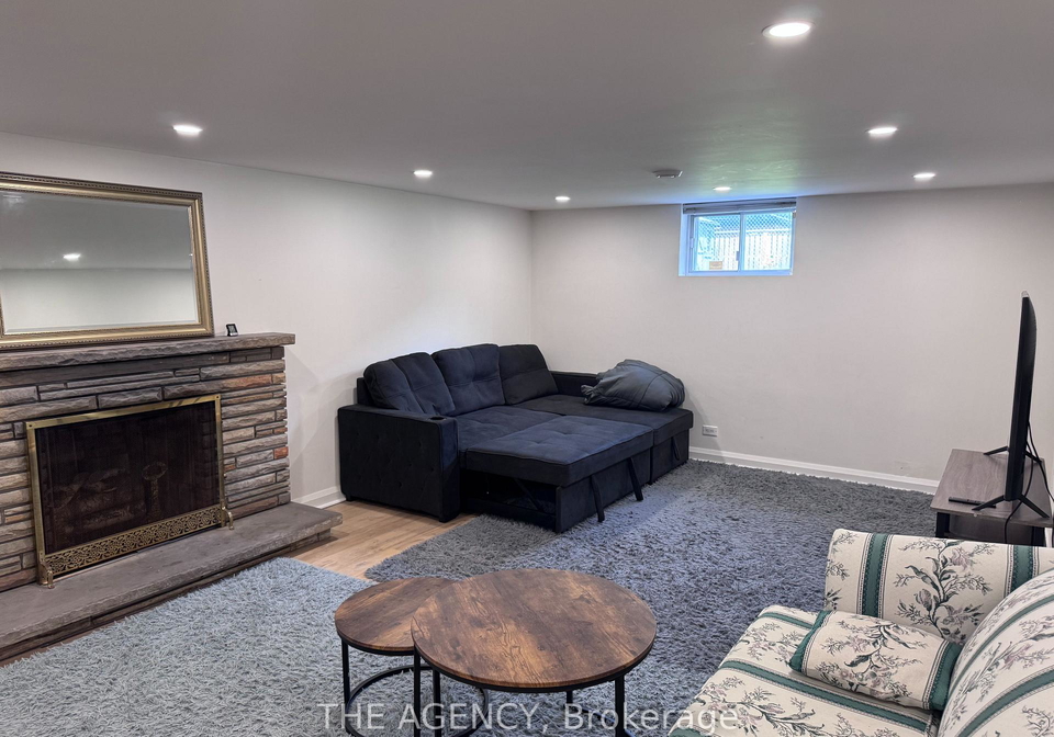 26-beaverbrook-avenue-toronto-etobicoke-ontario-w13585088