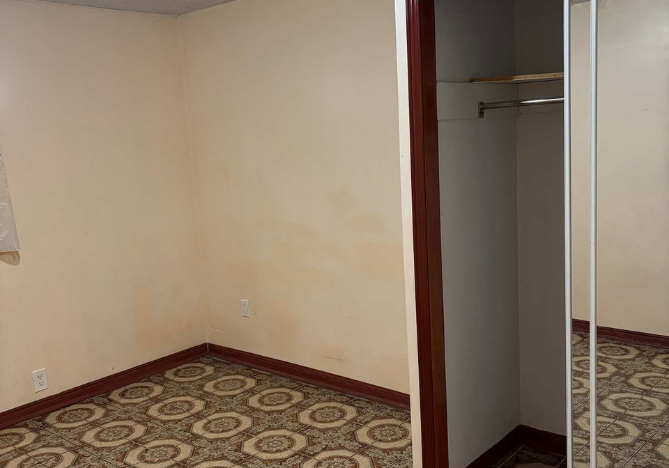 37-irwin-road-toronto-etobicoke-ontario-w13585178