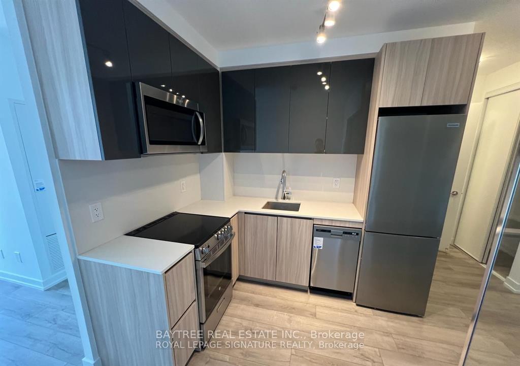 3100-keele-street-toronto-york-ontario-w13585204