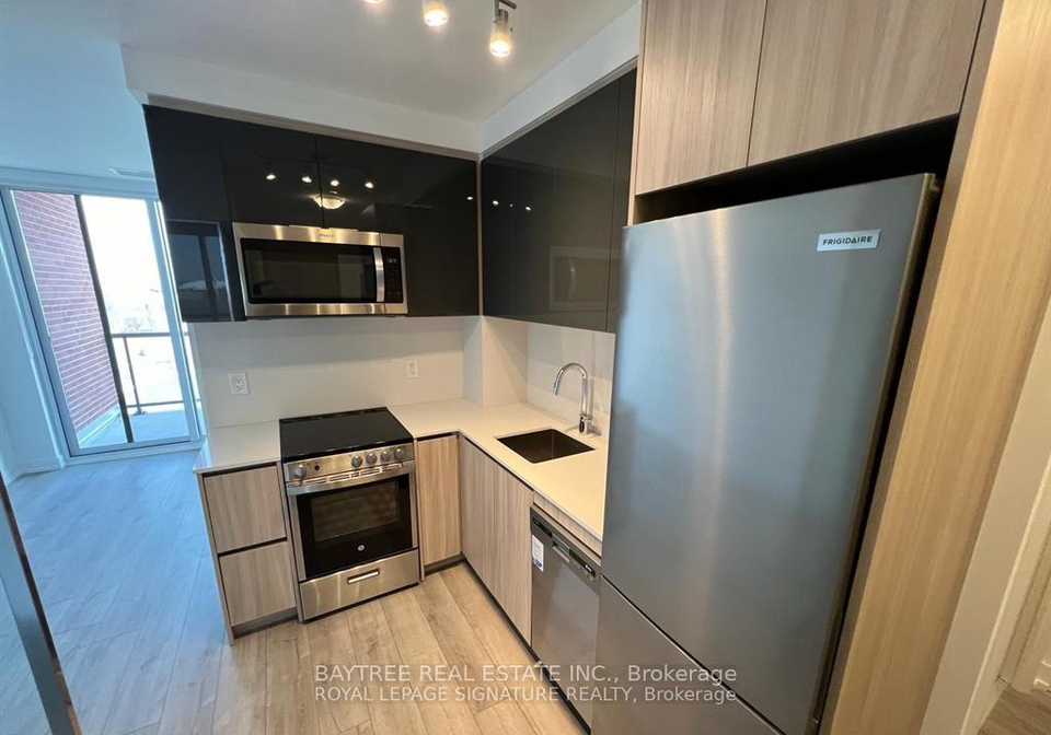 3100-keele-street-toronto-york-ontario-w13585204