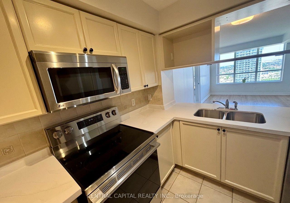 4090-living-arts-drive-mississauga-ontario-w13585376