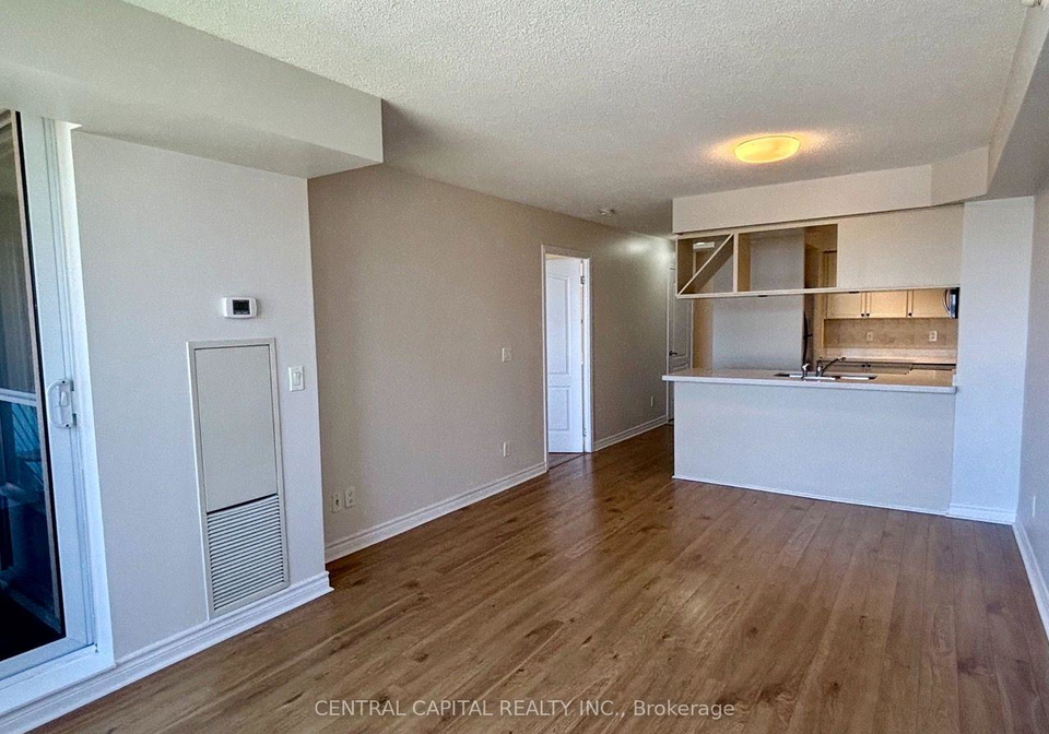 4090-living-arts-drive-mississauga-ontario-w13585376