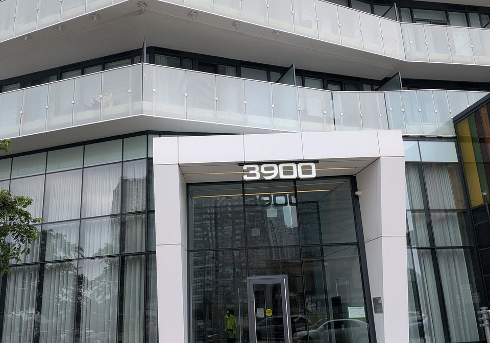 3900-confederation-parkway-mississauga-ontario-w13585422