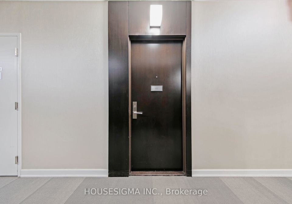 60-absolute-avenue-mississauga-ontario-w13585528