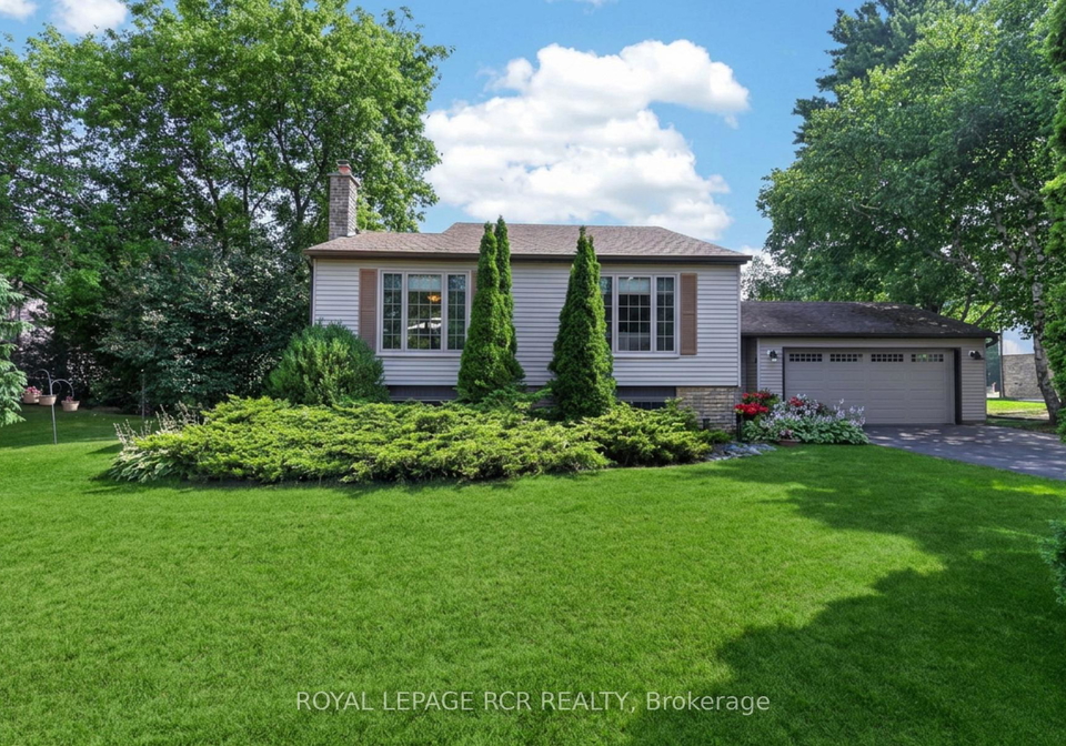 60-holmes-drive-caledon-ontario-w13585778