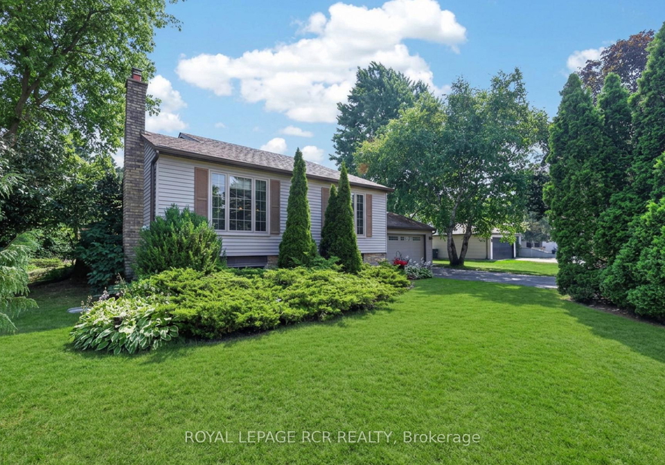 60-holmes-drive-caledon-ontario-w13585778