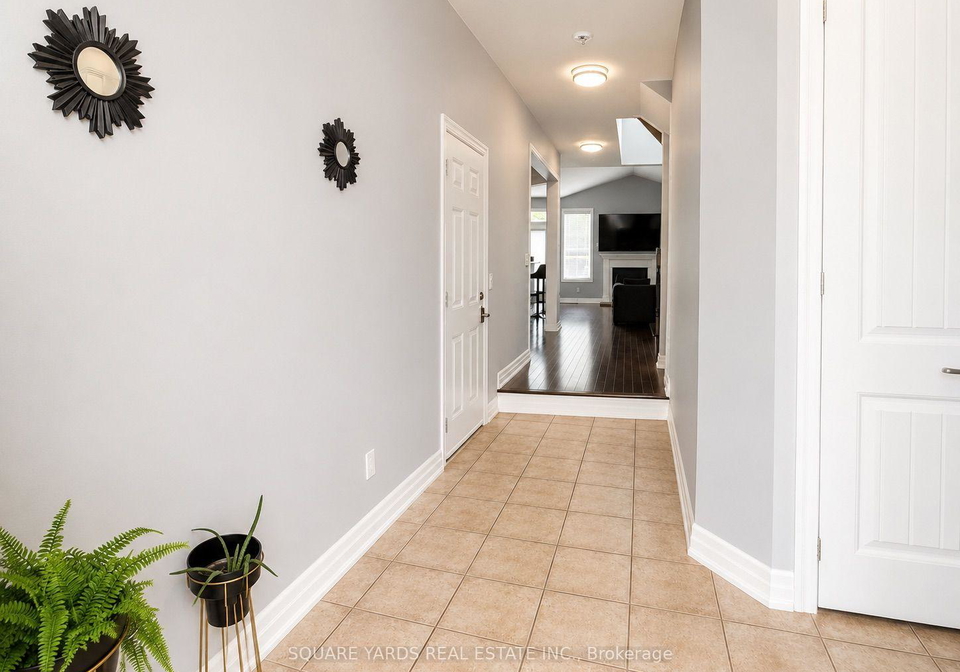 23-scott-boulevard-milton-ontario-w13585856