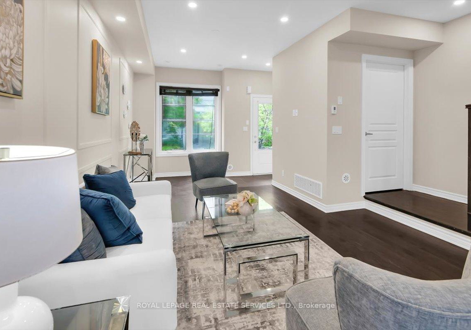 636-evans-avenue-toronto-etobicoke-ontario-w13585902