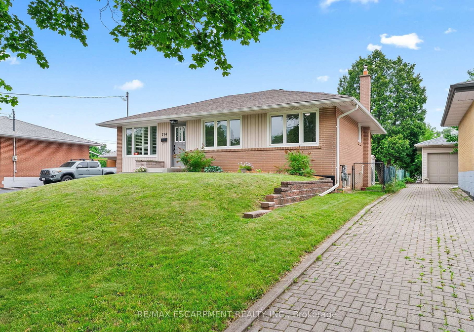 374-st-augustine-drive-oakville-ontario-w13586052