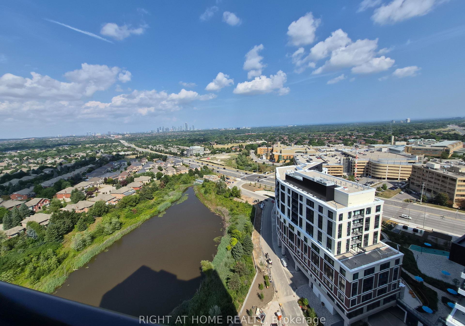 2495-eglinton-avenue-w-mississauga-ontario-w13586204