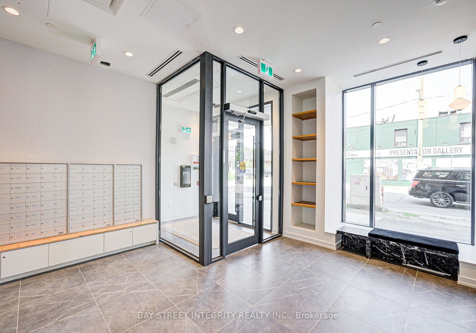6-chartwell-road-toronto-etobicoke-ontario-w13586228